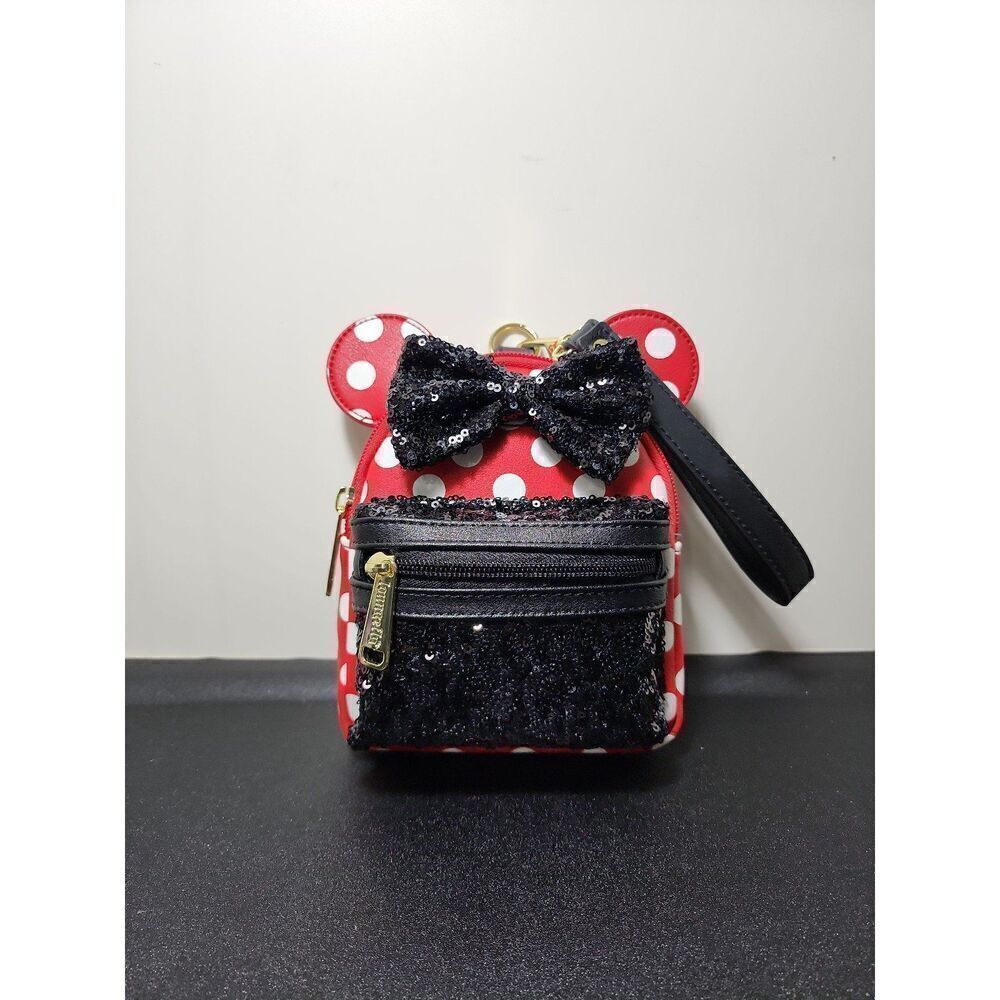 LOUNGEFLY X DISNEY Minnie Wristlet